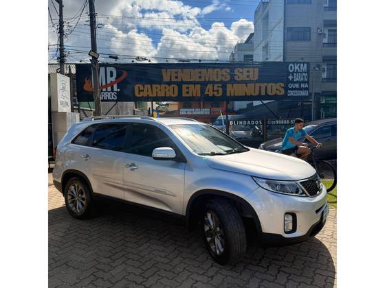 KIA SORENTO 2.4 16V GASOLINA EX AUTOMÁTICO KIA SORENTO 2.4 16V GASOLINA EX AUTOMÁTICO
